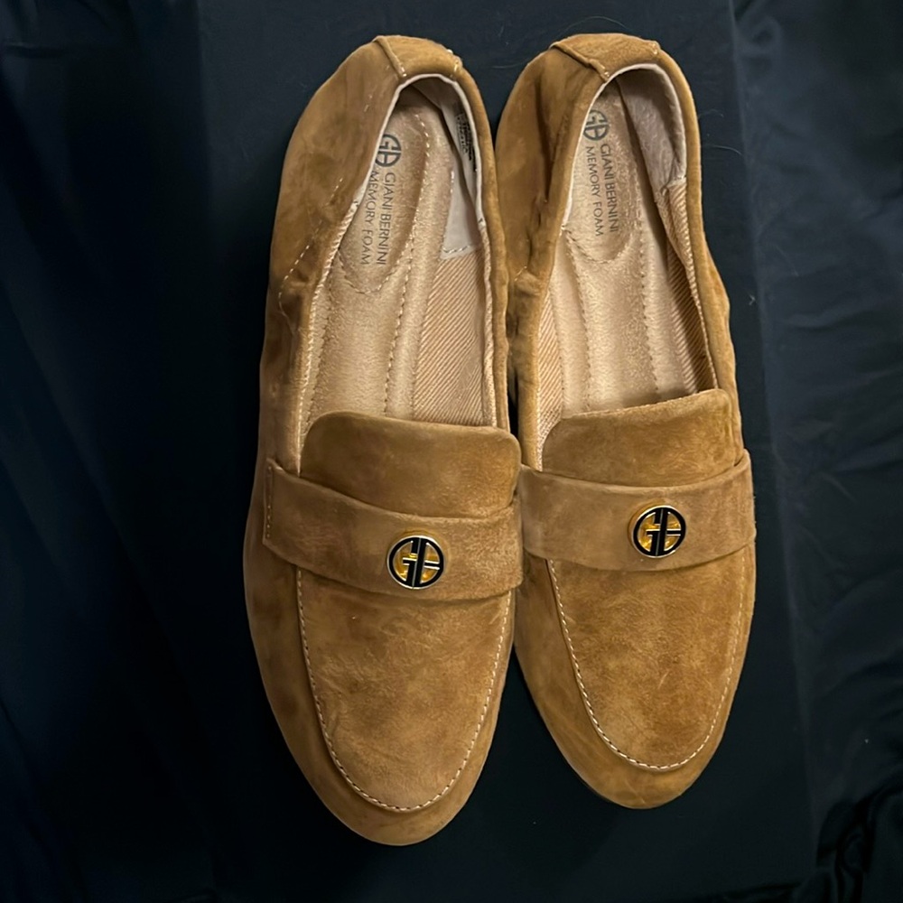 Brand New Women's Trinaa Memory Foam Slip On Loafers